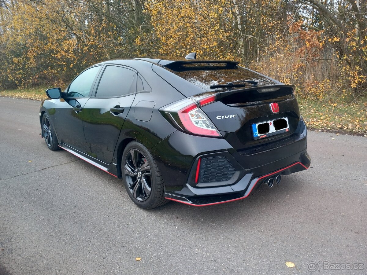 Honda Civic 1.5i VTEC Sport Plus 134 kW Manuál - 11