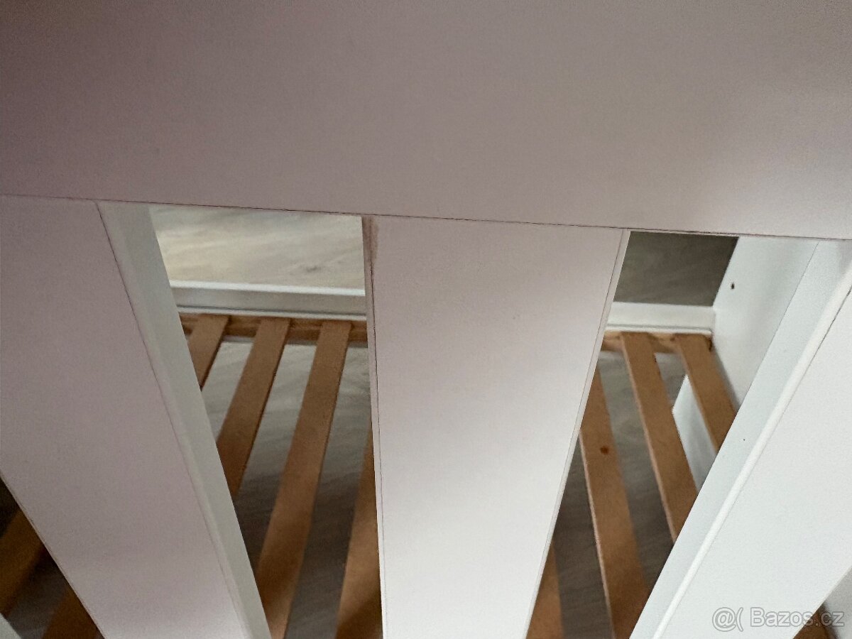 Luxusní dětská bílá moderní postýlka - 11