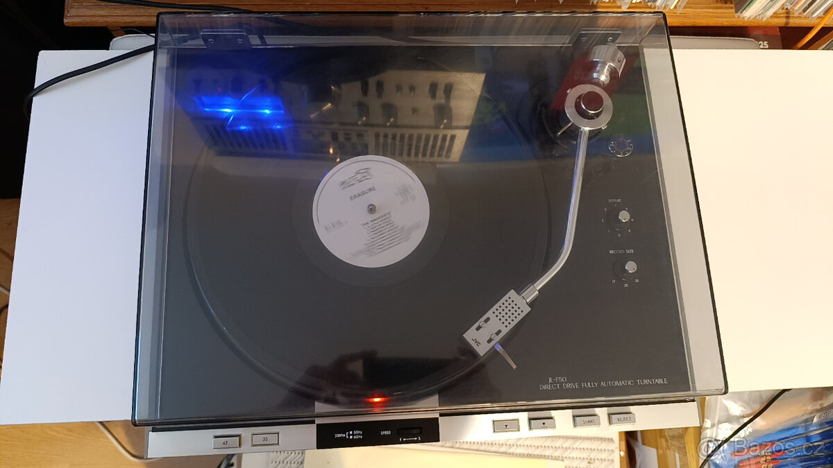 JVC JL-F50 Stereo Full Automatic Turntable (1977) - 11