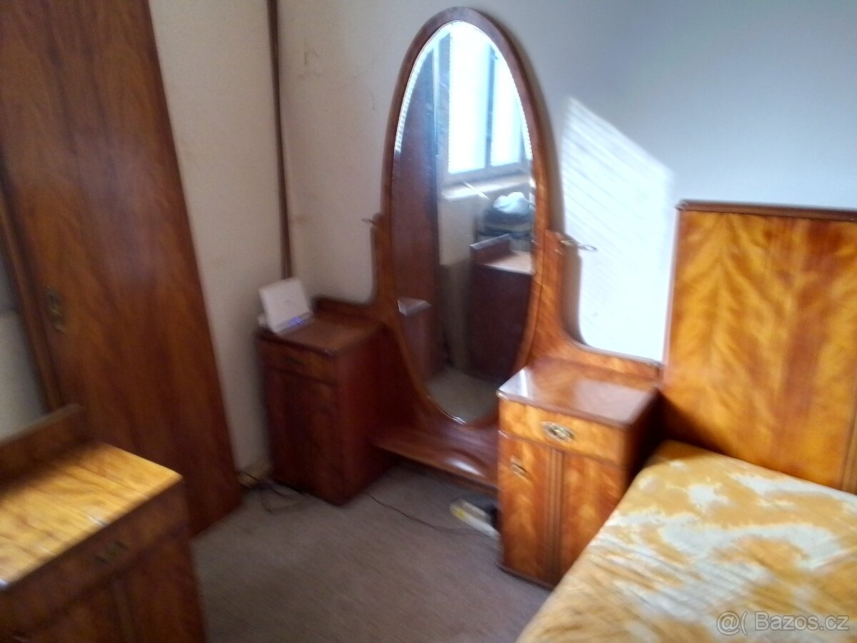 STAROŽITNÁ LOŽNICE Z ROKU 1920 - 11