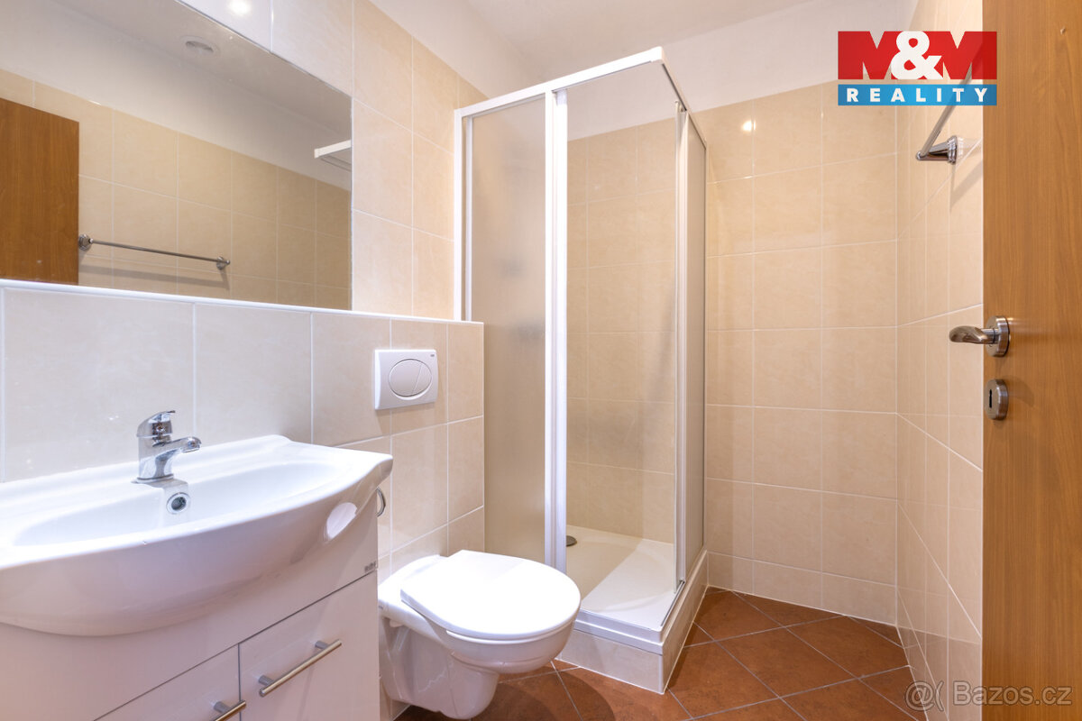 Prodej rodinného domu, 310 m², Karlovy Vary, St. Kysibelská - 11