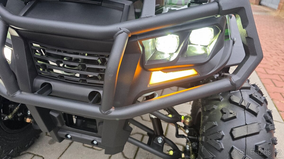 Dětská čtyřtaktní čtyřkolka MiniRocket RockRider Deluxe 150c - 11