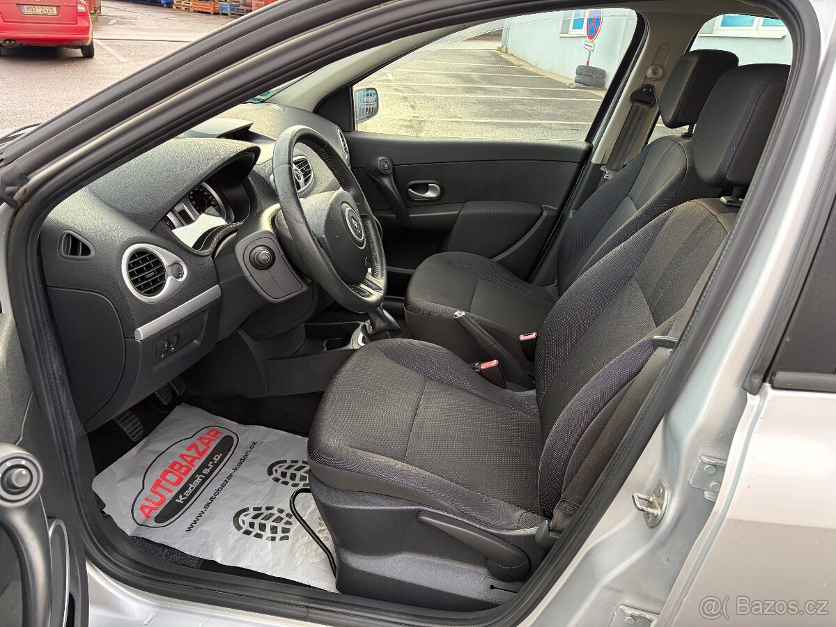 Renault Clio, 1,2 74kW, KOMBI - 11