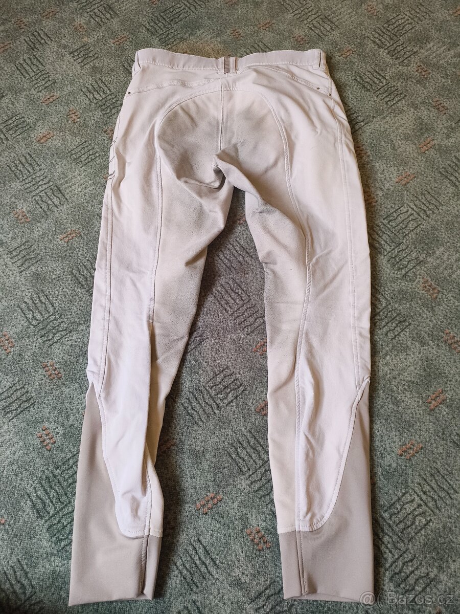 Závodní rajtky, trička a saka - 11