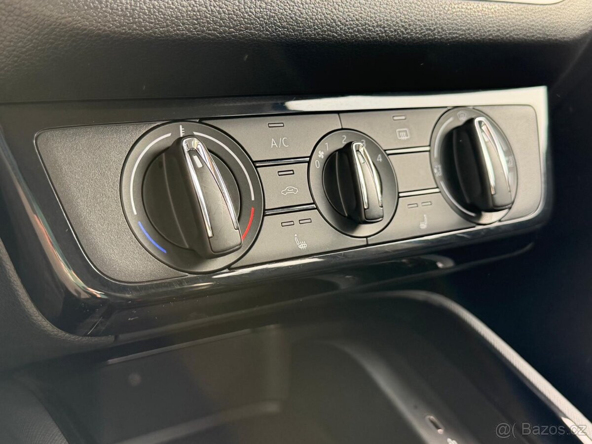 Škoda Scala Selection 1,0 TSI 85 kW 6° MP | 5 let záruka - 11