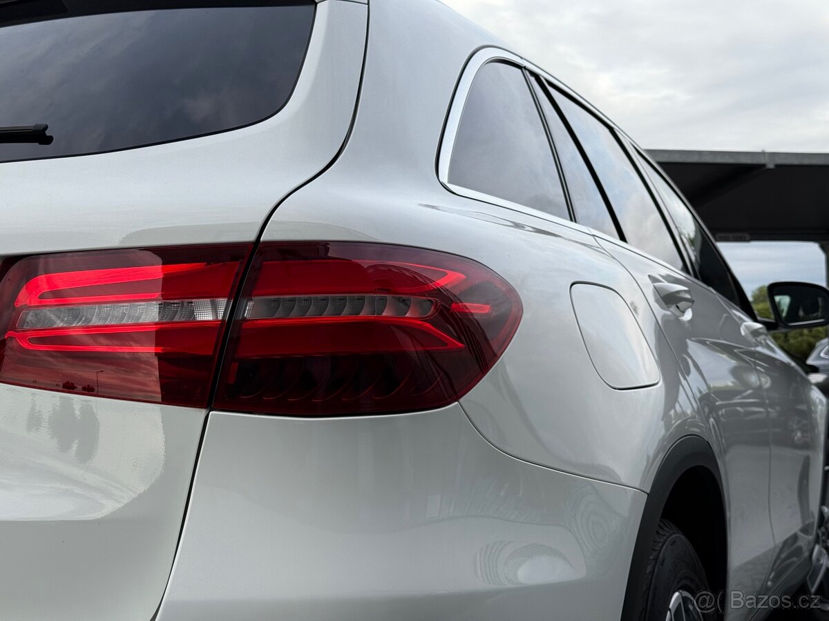 Mercedes GLC 250 AMG line / 2018 / 4x4 - 11