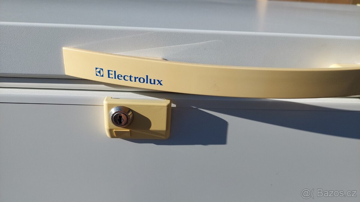Pultový mrazák ELECTROLUX ECM 2255 - 11