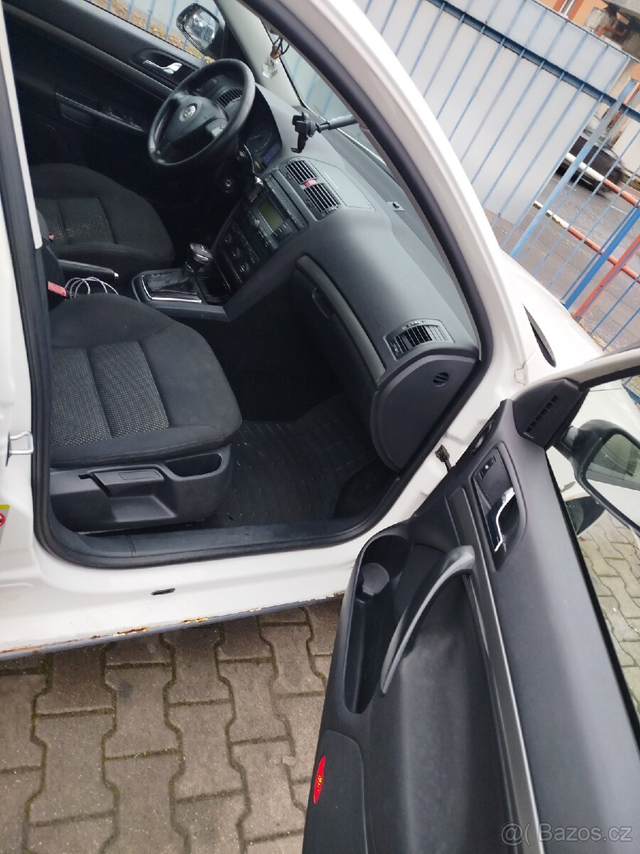 Škoda Octavia 2 103 kW automat - 11