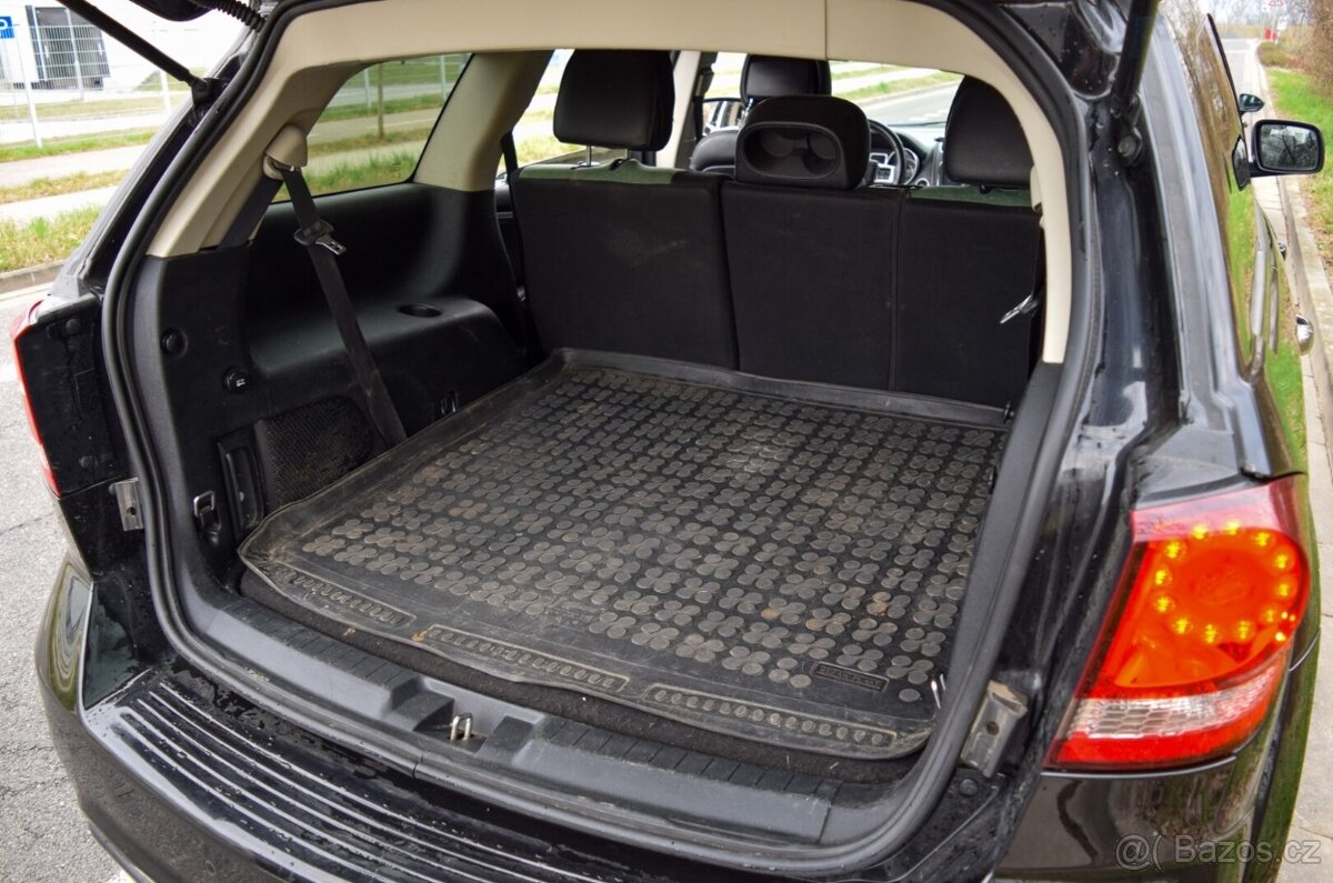 Fiat Freemont 2.0 16V MultiJet 4x4 A/T - 11