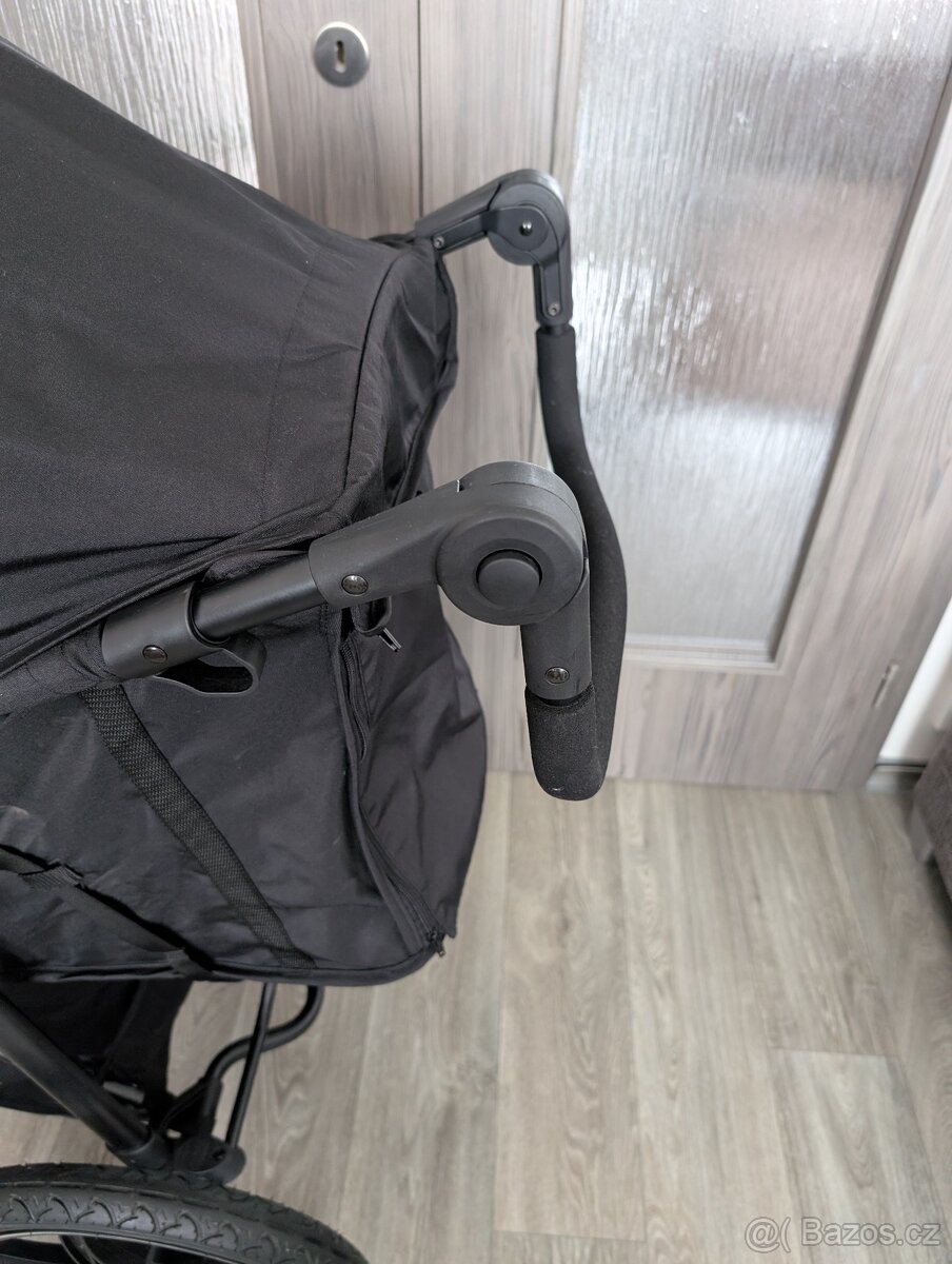 Sportovní kočárek Hauck Runner 2 2021 Black - 11