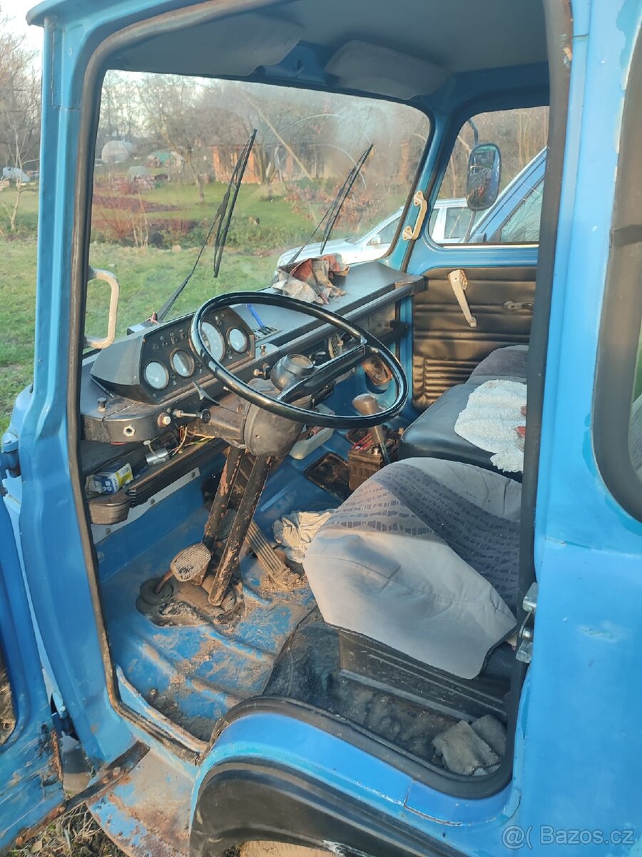 Avia A30 – sklápěč - 11