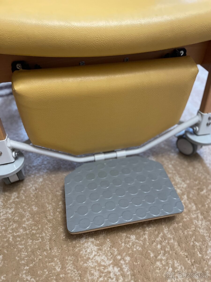 Polohovací křeslo Linet - 11