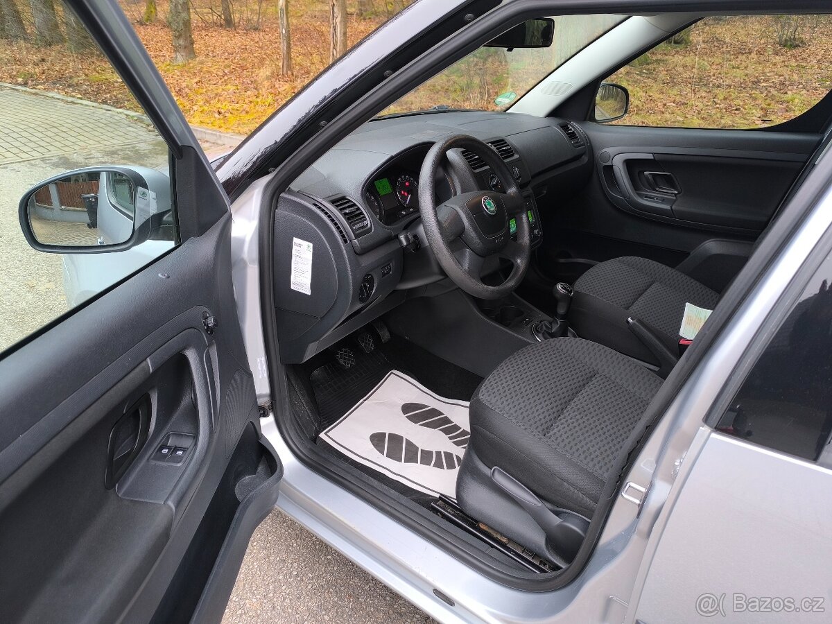 ŠKODA ROOMSTER 1,6TDi- STYLE - 11