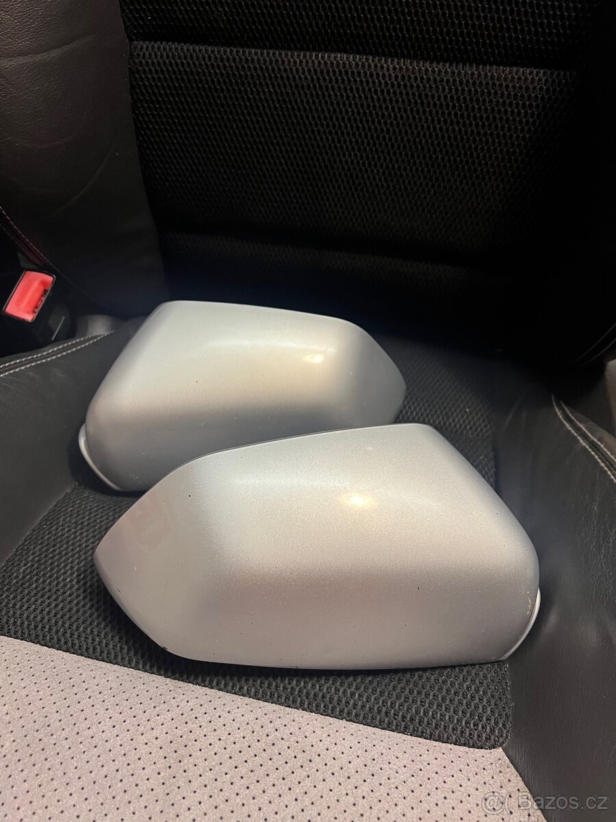 Škoda Octavia 2 díly - 11