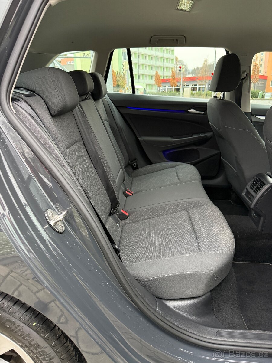 VW GOLF kombi 1.0 eTSI 81kw—DSG—2021–Full LED—ACC— - 11