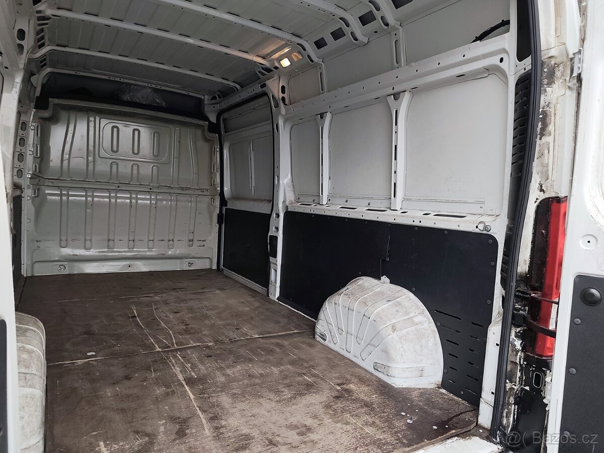 Peugeot Boxer 2.0 120kw L3H2 rok 2018 Měchy - 11