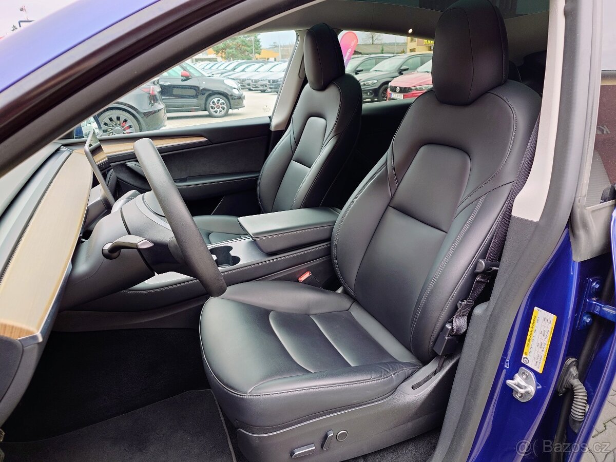 Tesla Model Y 2022 Dual Motor Long Range 378 kW - 11