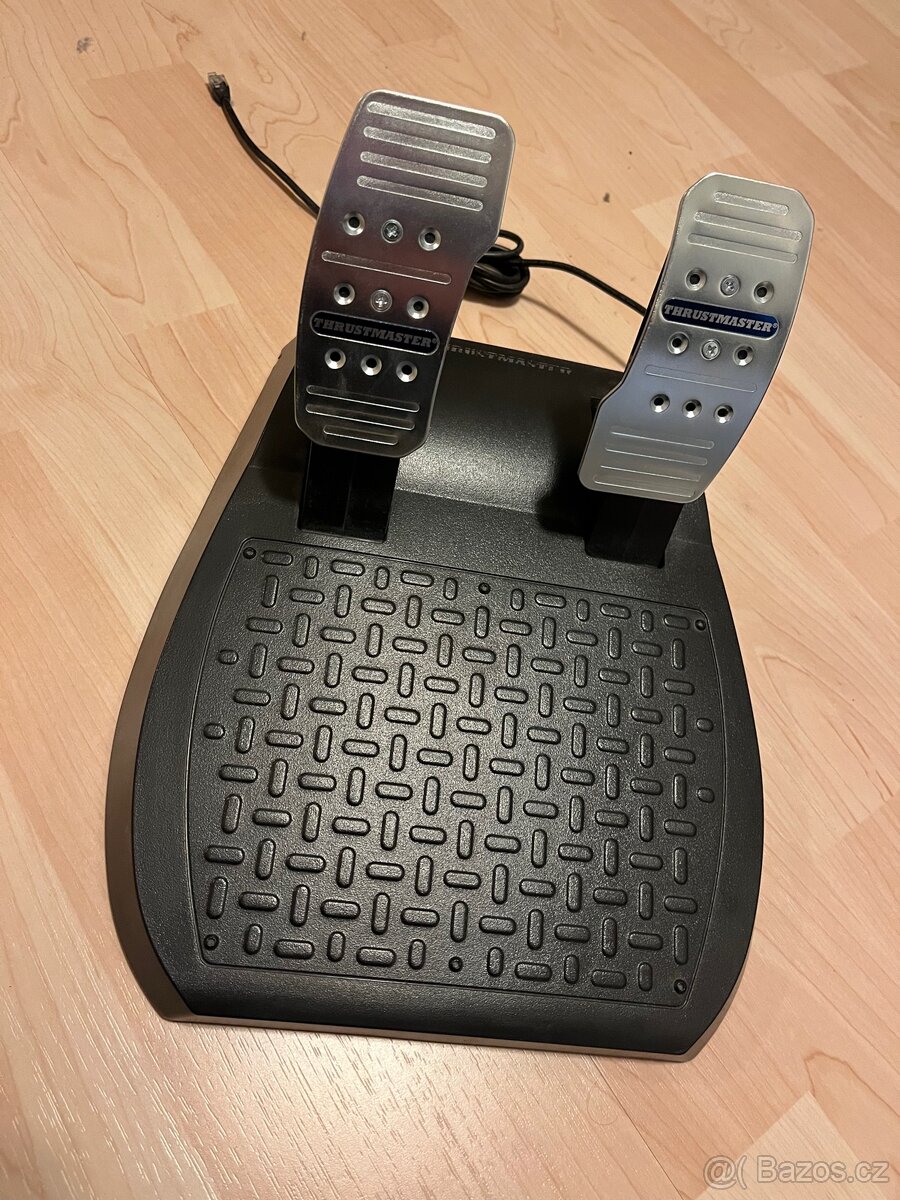 Thrustmaster T300 RS + T-LCM + TH8A - 11