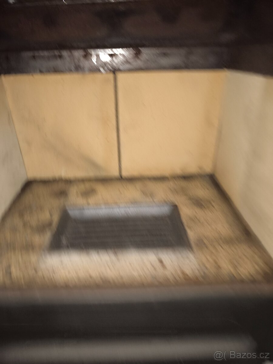 Krbová kamna s výměníkem plus radiátory - 11