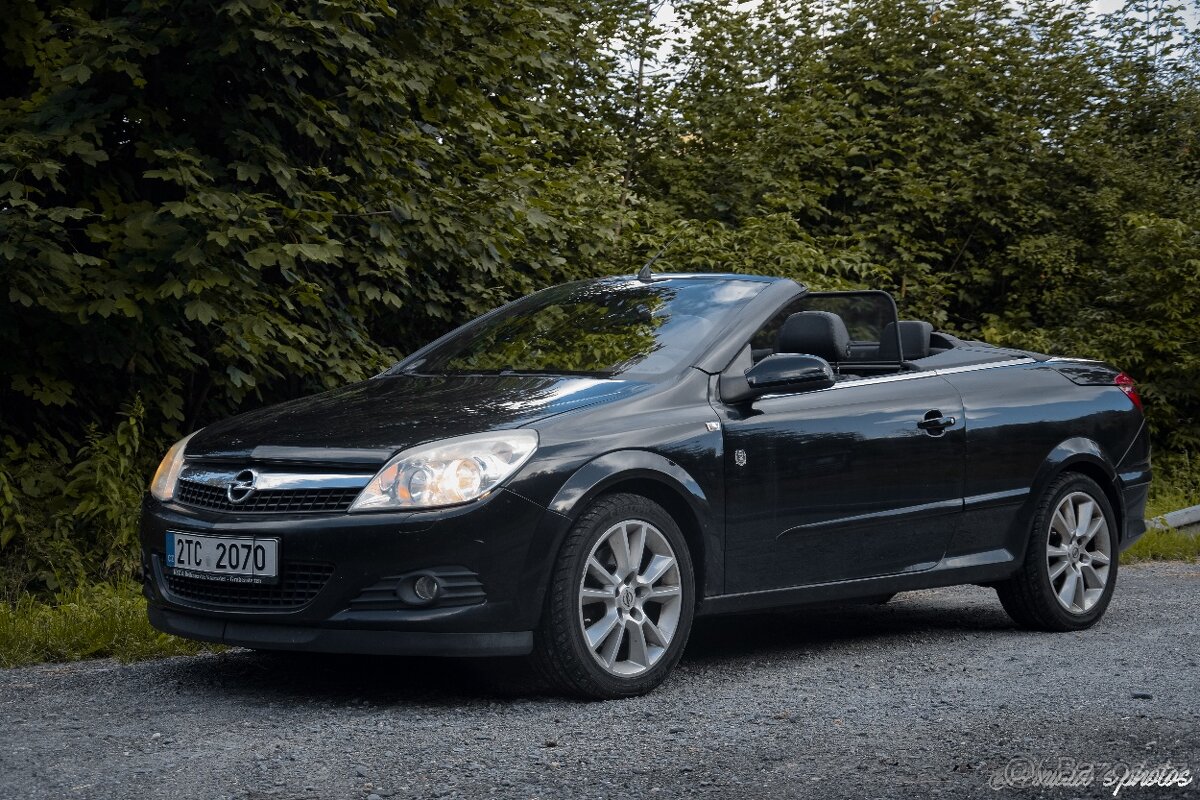 Opel Astra H Twintop 147Kw Nová STK - 11