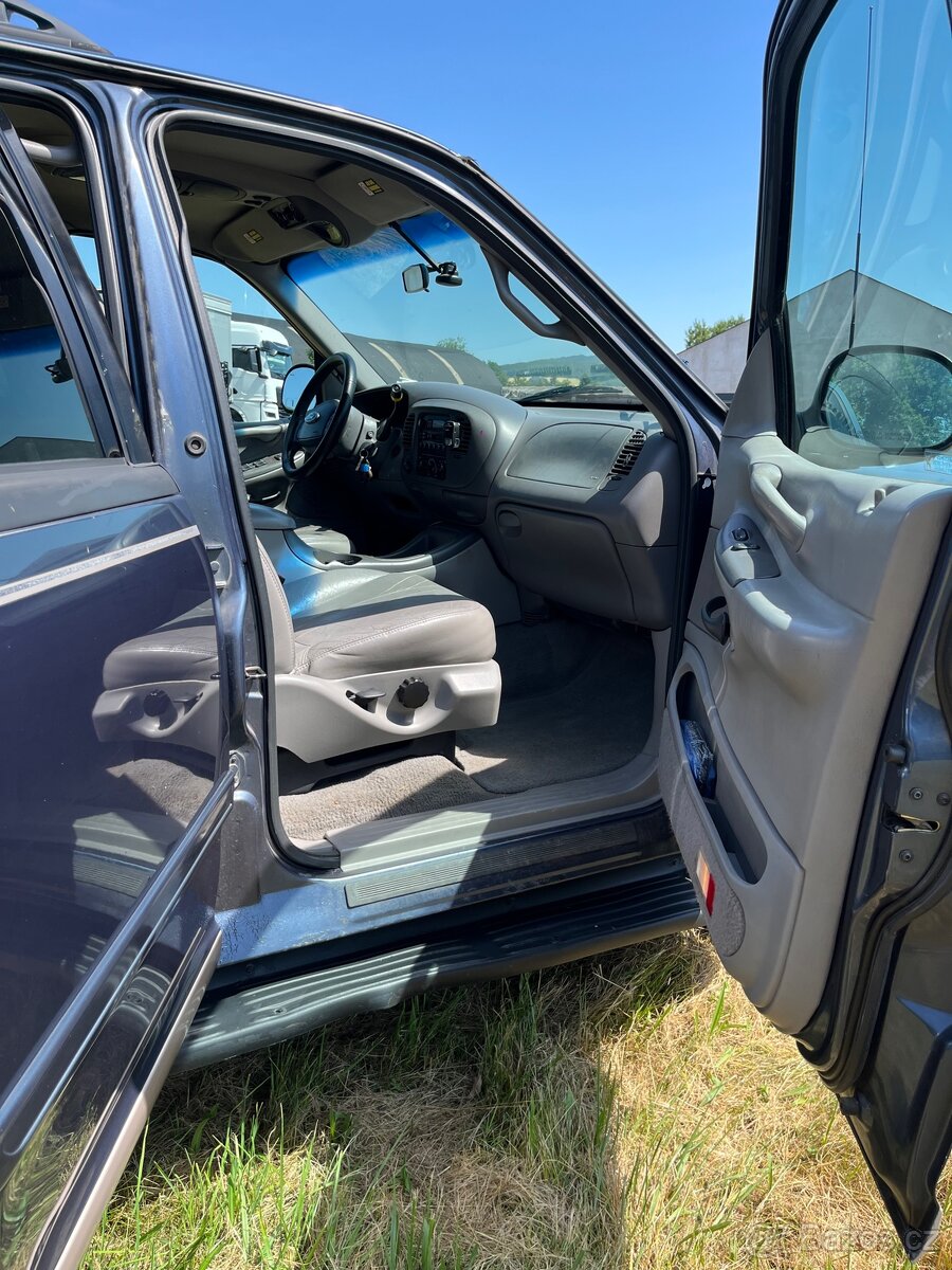 FORD Expedition 5.4 Triton - 11