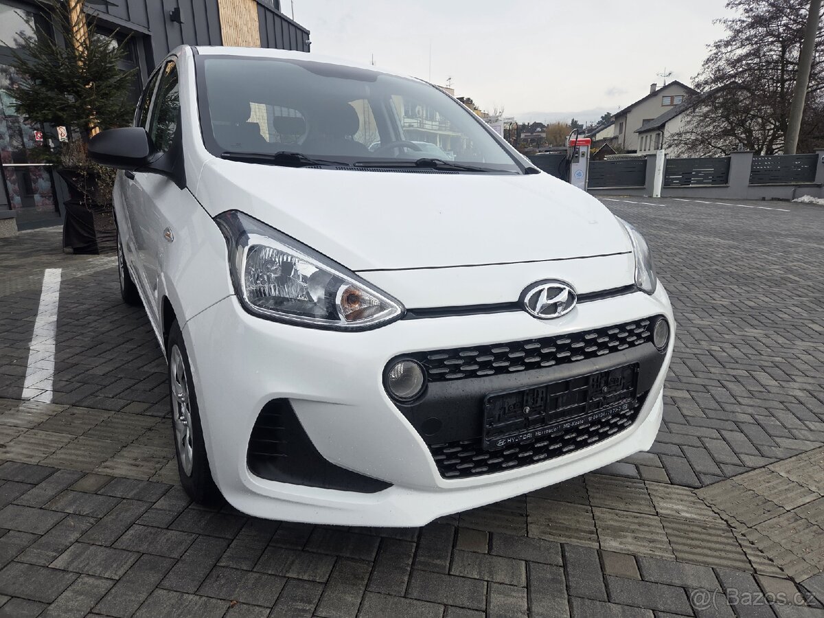 Hyundai i10 1.0i rok 2017 jen 109tkm - 11