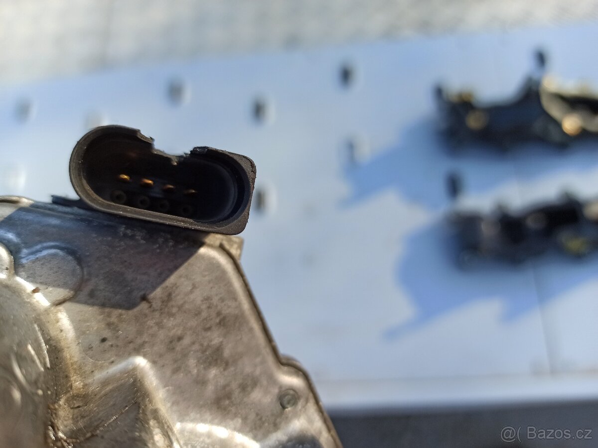 PŘÍSLUŠENSTVÍ MOTORU - AUDI 2.7TDi 132kW BPP - 11