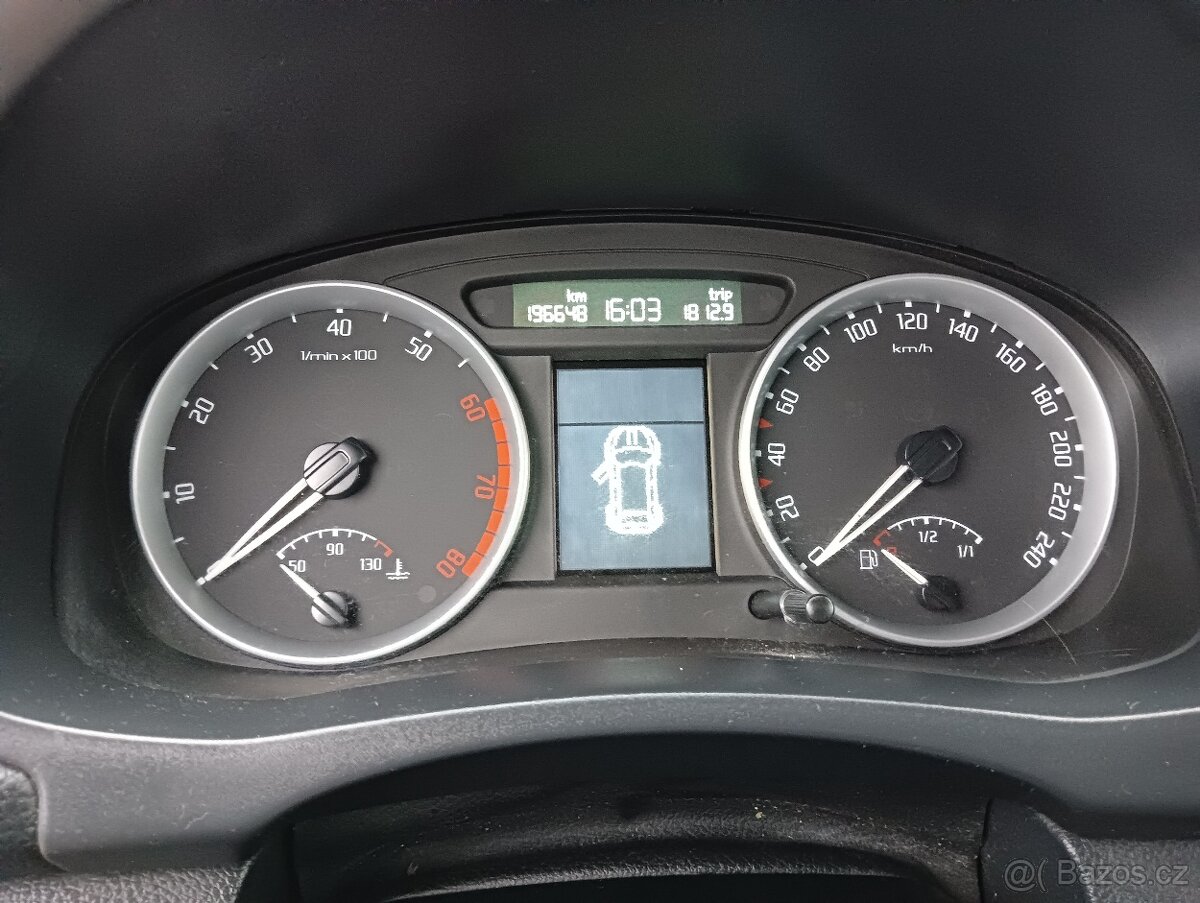 Škoda Fabia II combi 1.4 16V 63kw - 11