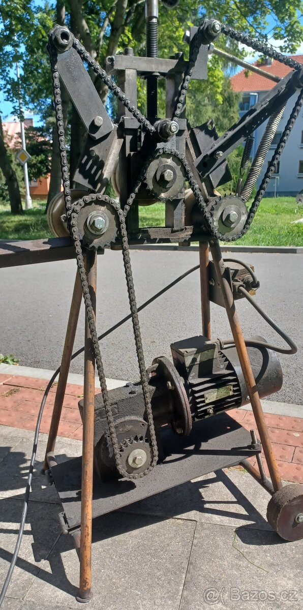 Ohýbačka profilů - 11