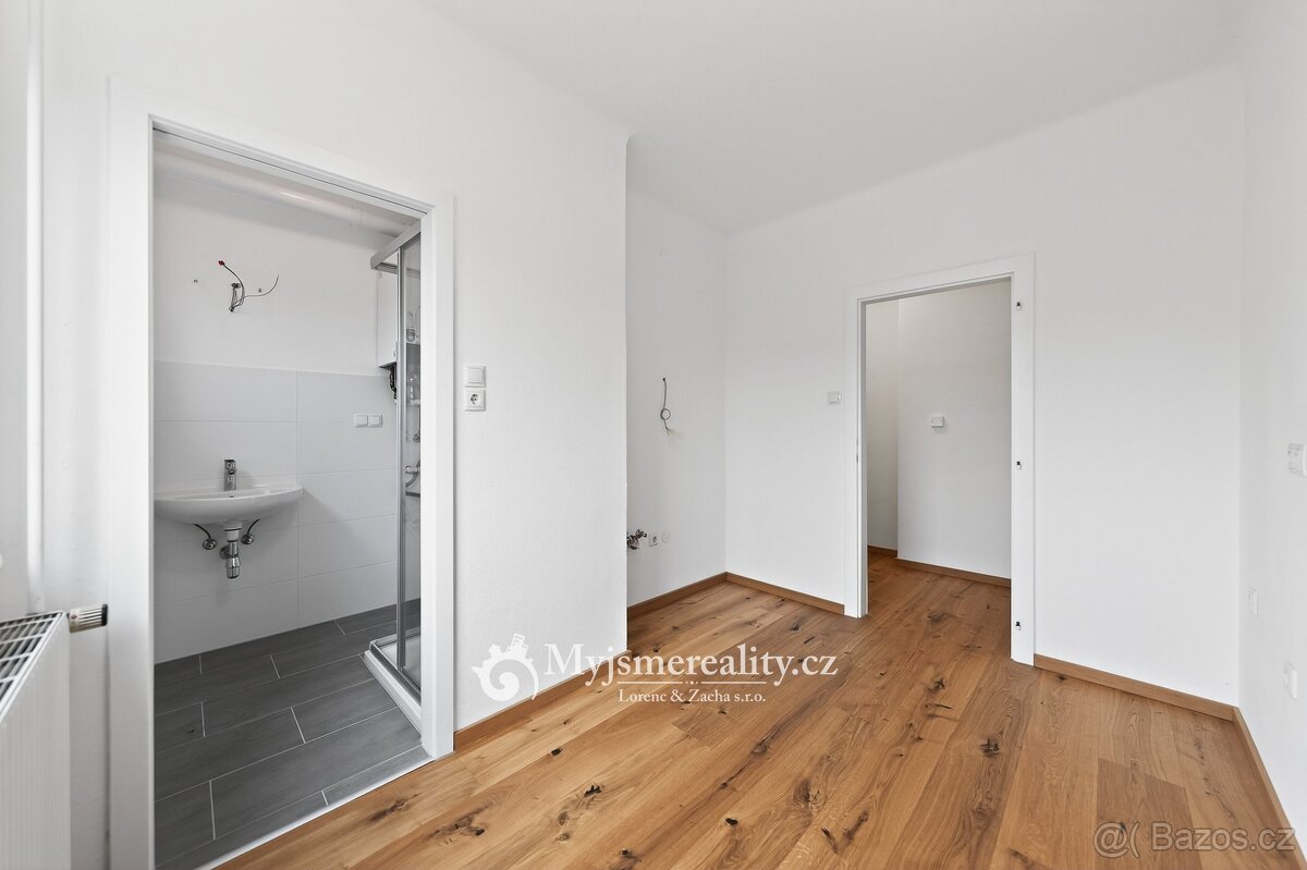 Prodej bytu 2+1 s balkonem 56 m², Raabs an der Thaya, Rakous - 11
