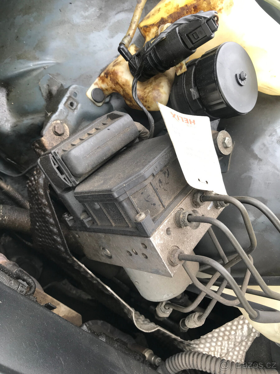 BMW 528i E39 1999 142kW 286S2 - dily, JEZDI - 11