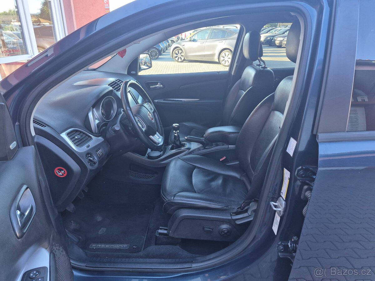 Fiat Freemont 2013 2.0 Multijet Lounge 125kW - 11