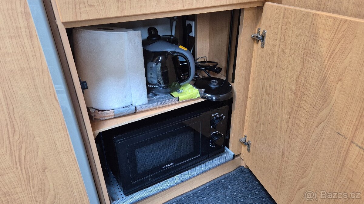 Pronájem karavan KNAUS sudwind 450, klima, pojezd... - 11