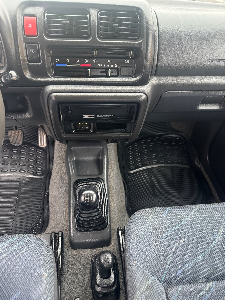 Prodám Suzuki Jimny 4x4 1,3 Benz 60KW rv 2003 - 11
