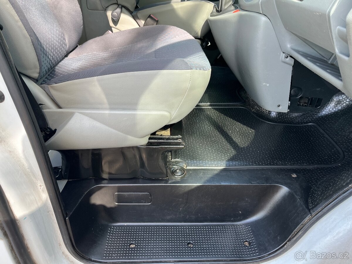 Prodám nabo vyměním Renault Trafic 2.0 84 kw - 11