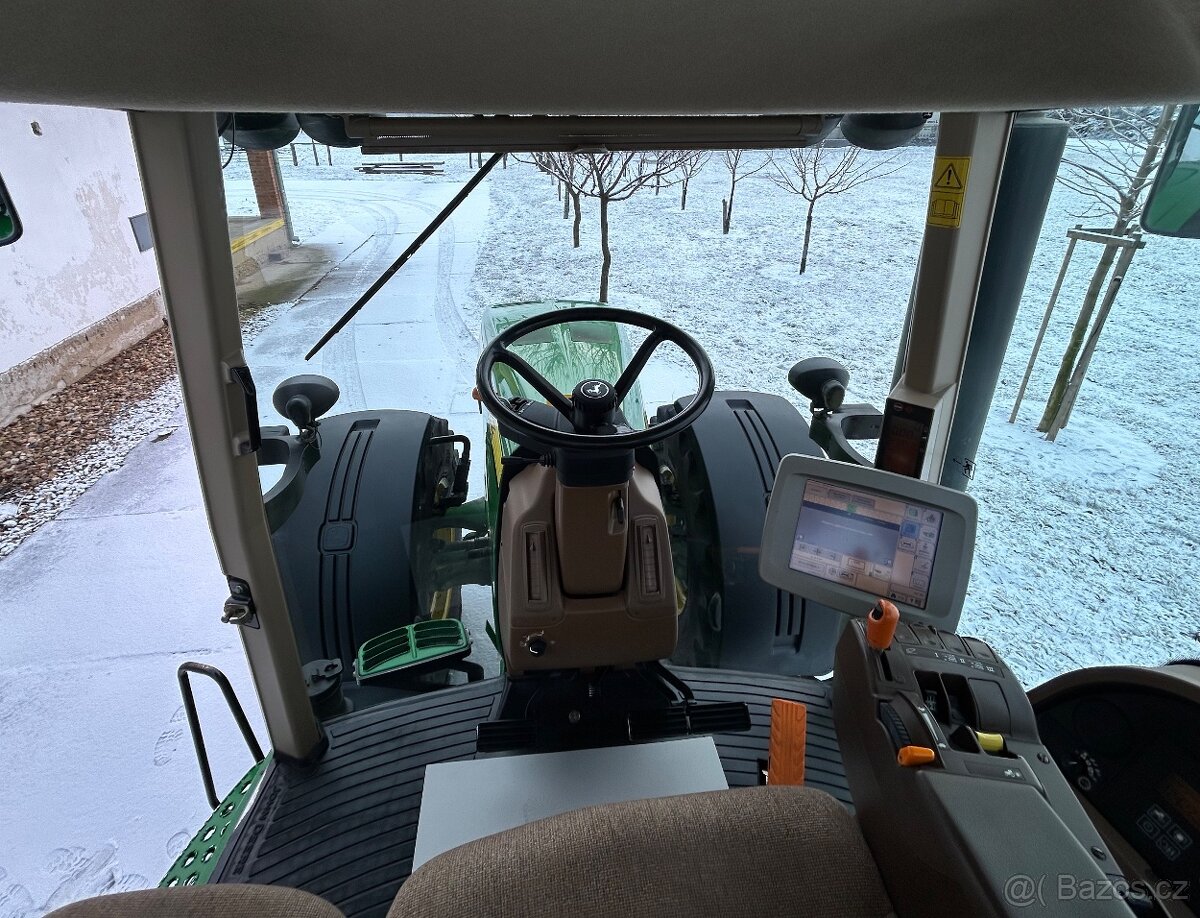 John Deere 8330 Autopower - 11