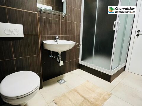 Prodej, byt 1+kk, 45 m, , Česko - 11