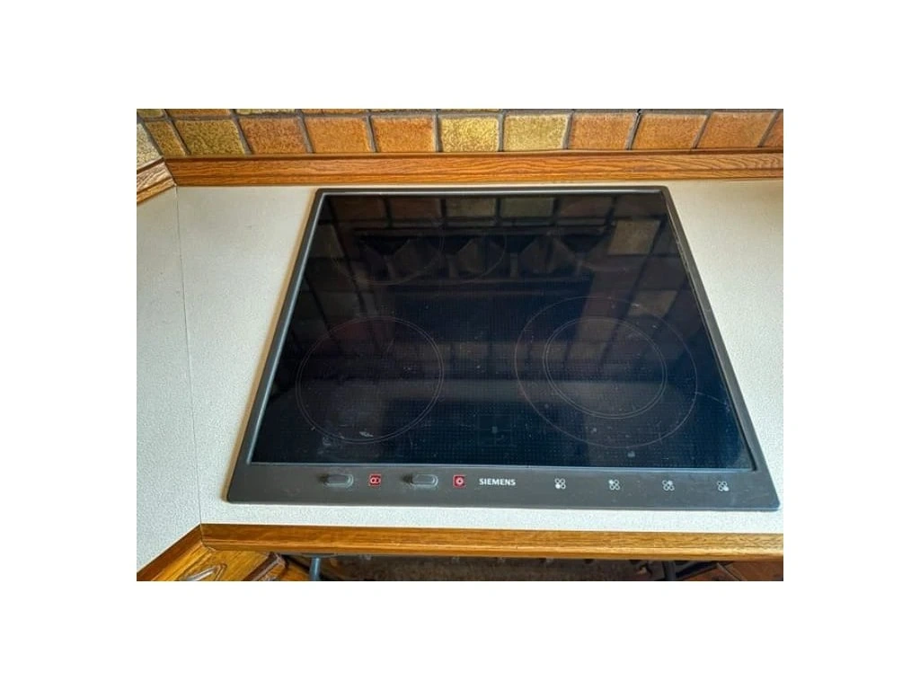 Dubová rustikální kuchyňská linka včetně spotřebičů,5045 - 11