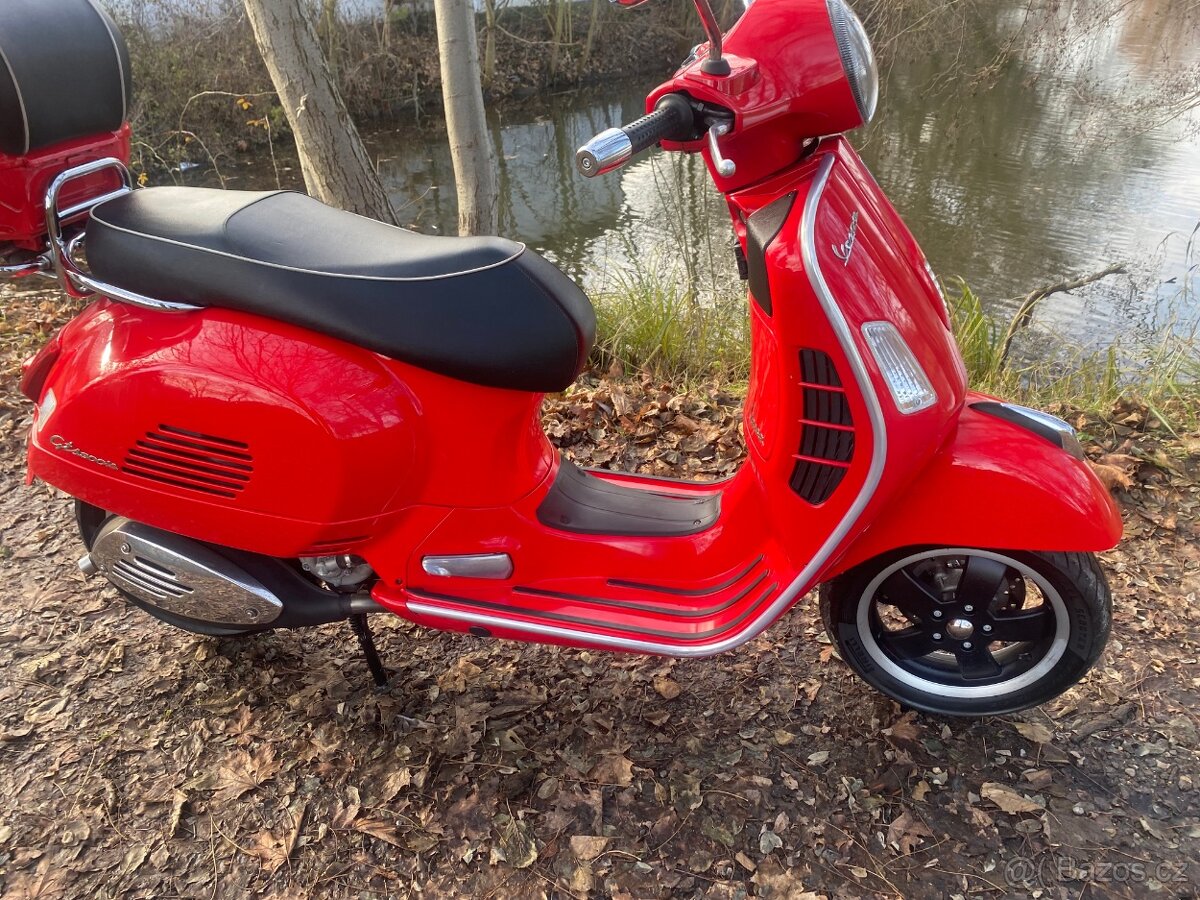 Vespa Gts 300 Super - 11