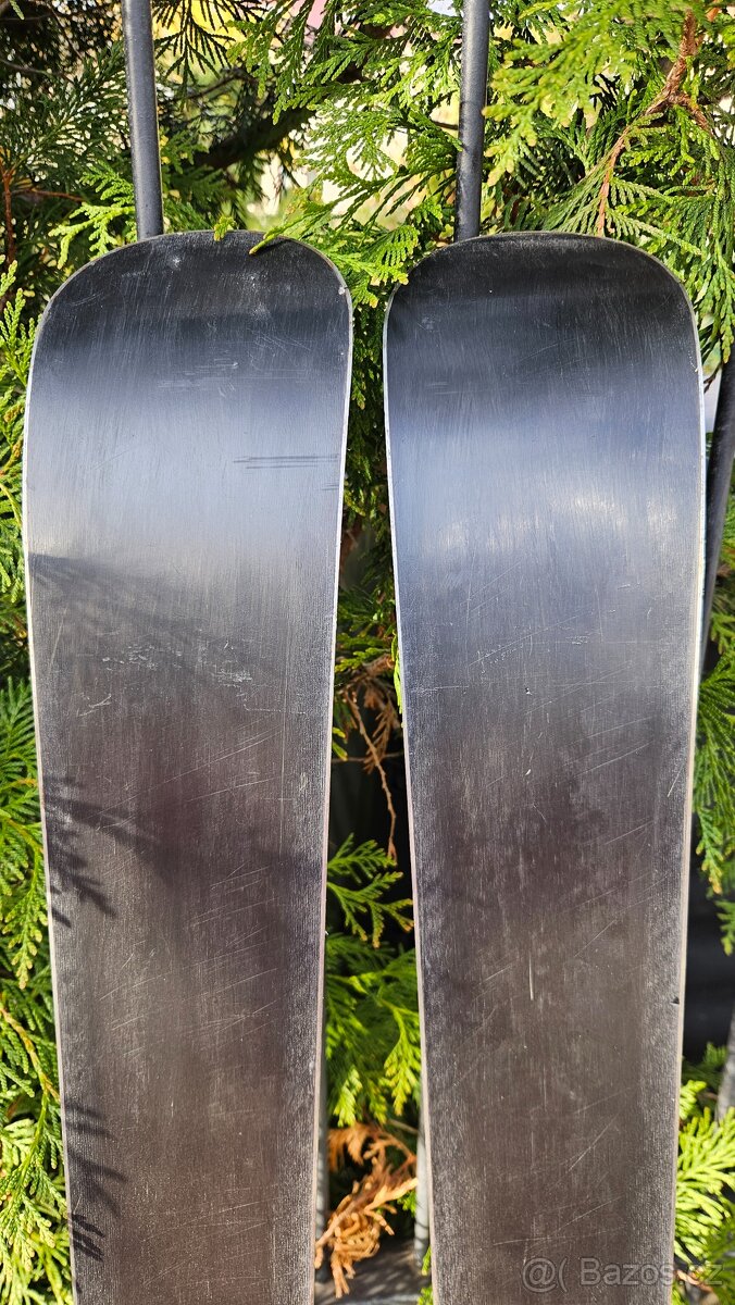 Dámské lyže Atomic Izor 159 cm - 11
