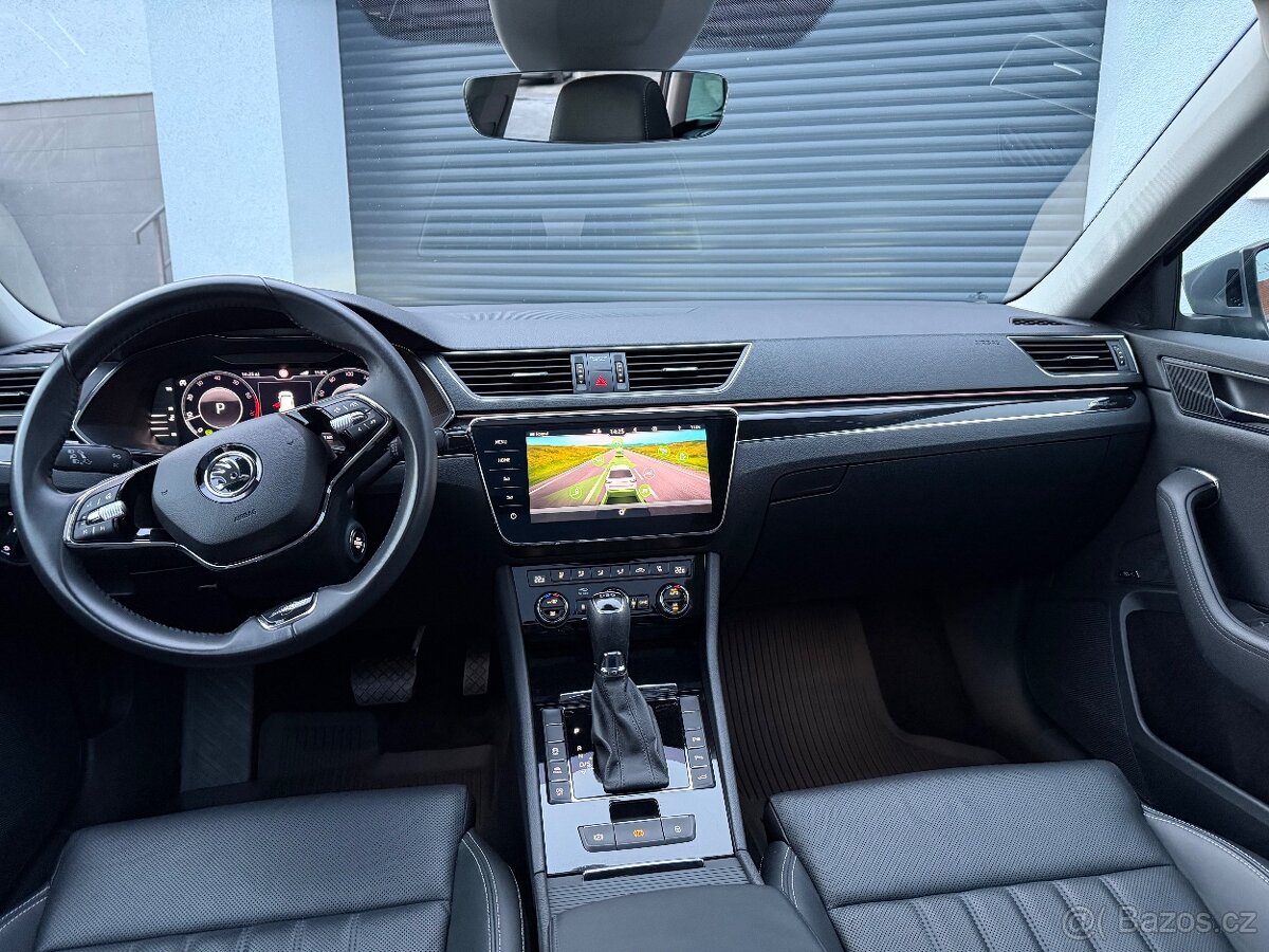 ŠKODA SUPERB L&K 2.0TSI 140KW WEBASTO BENZÍN m2021 - 11