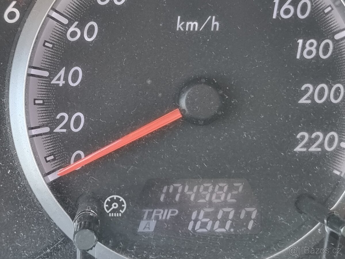 Mazda 5 - 2,0 TDI,105kw,2009 -7 míst - 11