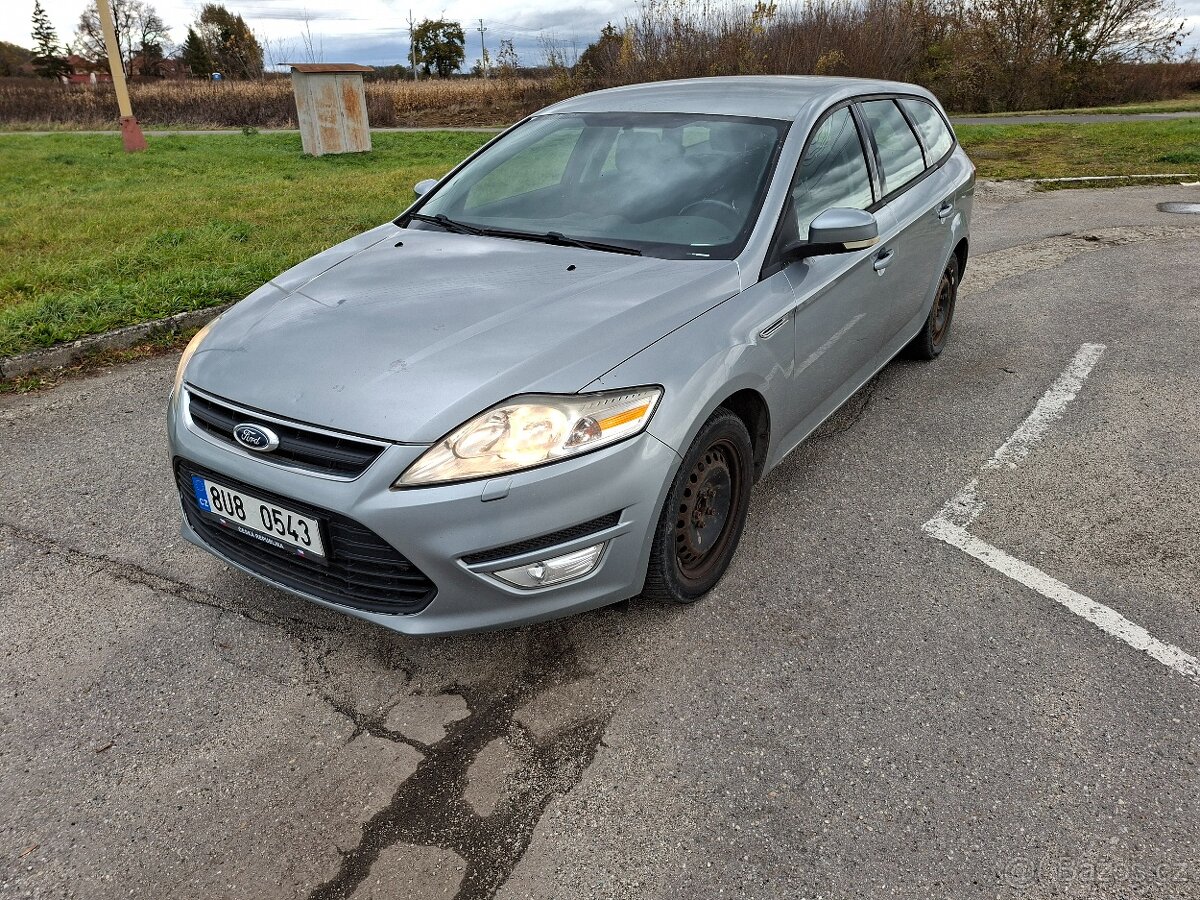 FordMondeoCombi2011 - 11