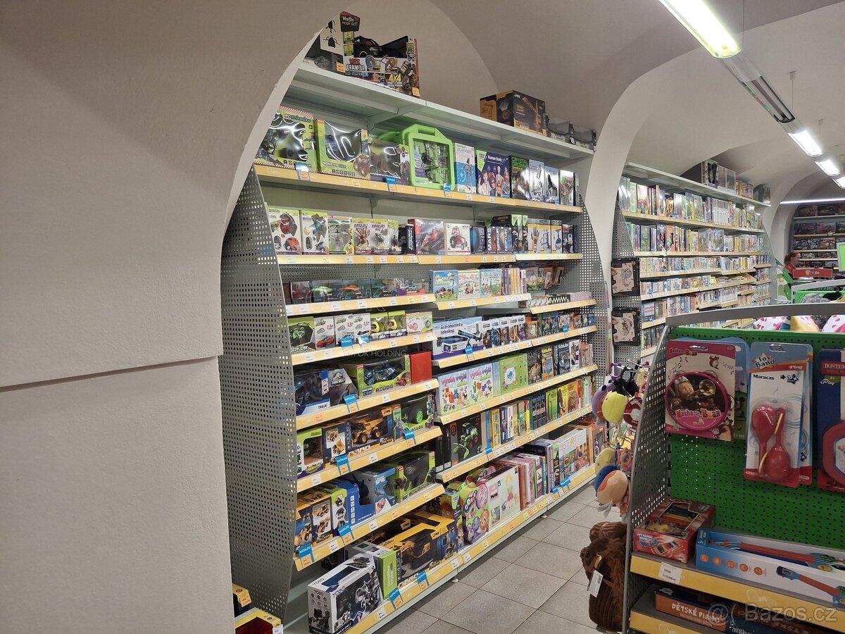 Pronájem obchodních prostor, 205 m2, Kolín - 11