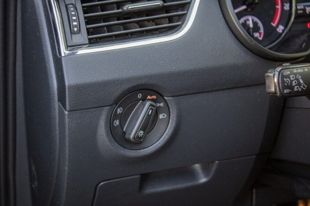 Škoda Octavia Combi 2.0 TSI RS DSG - 11