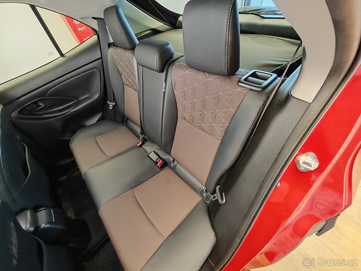 Toyota Yaris Cross - 11