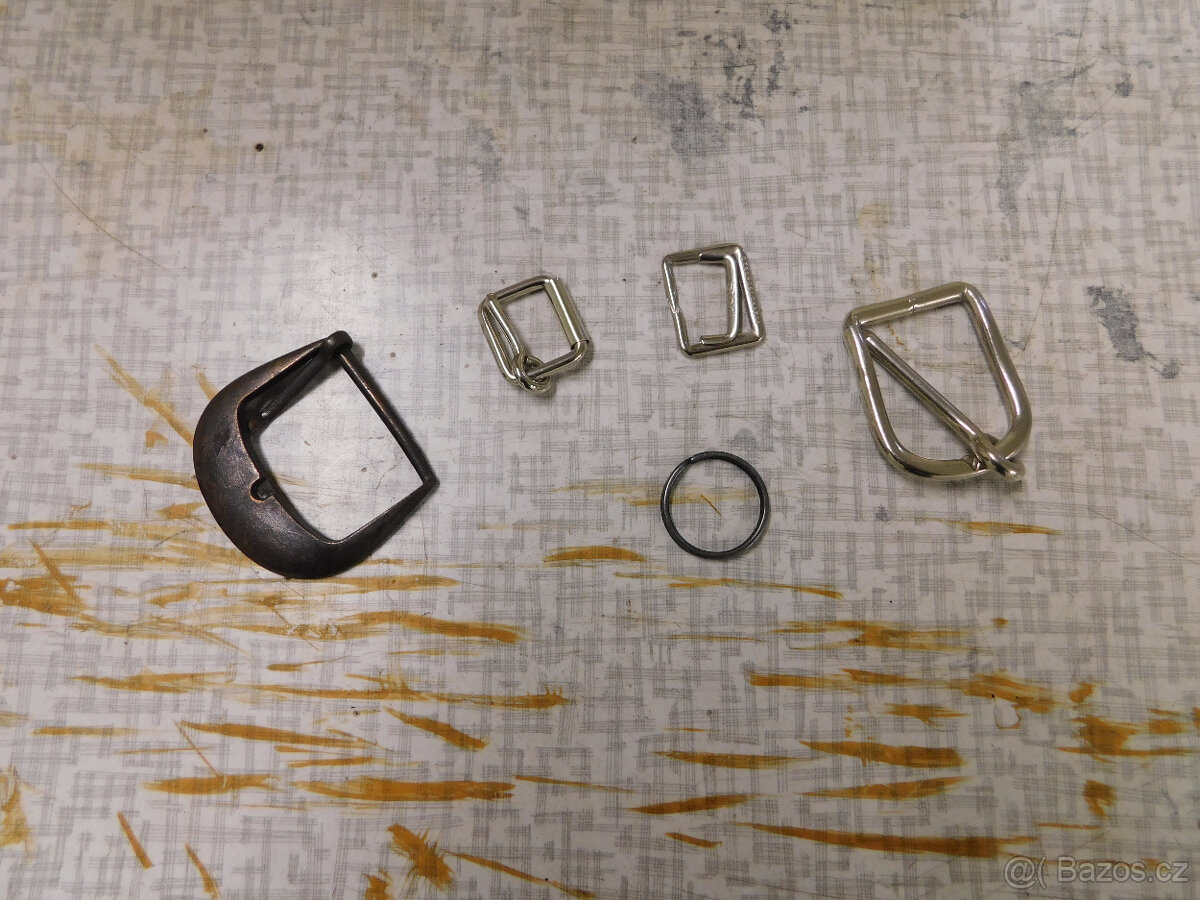 Opaskové přezky - 11