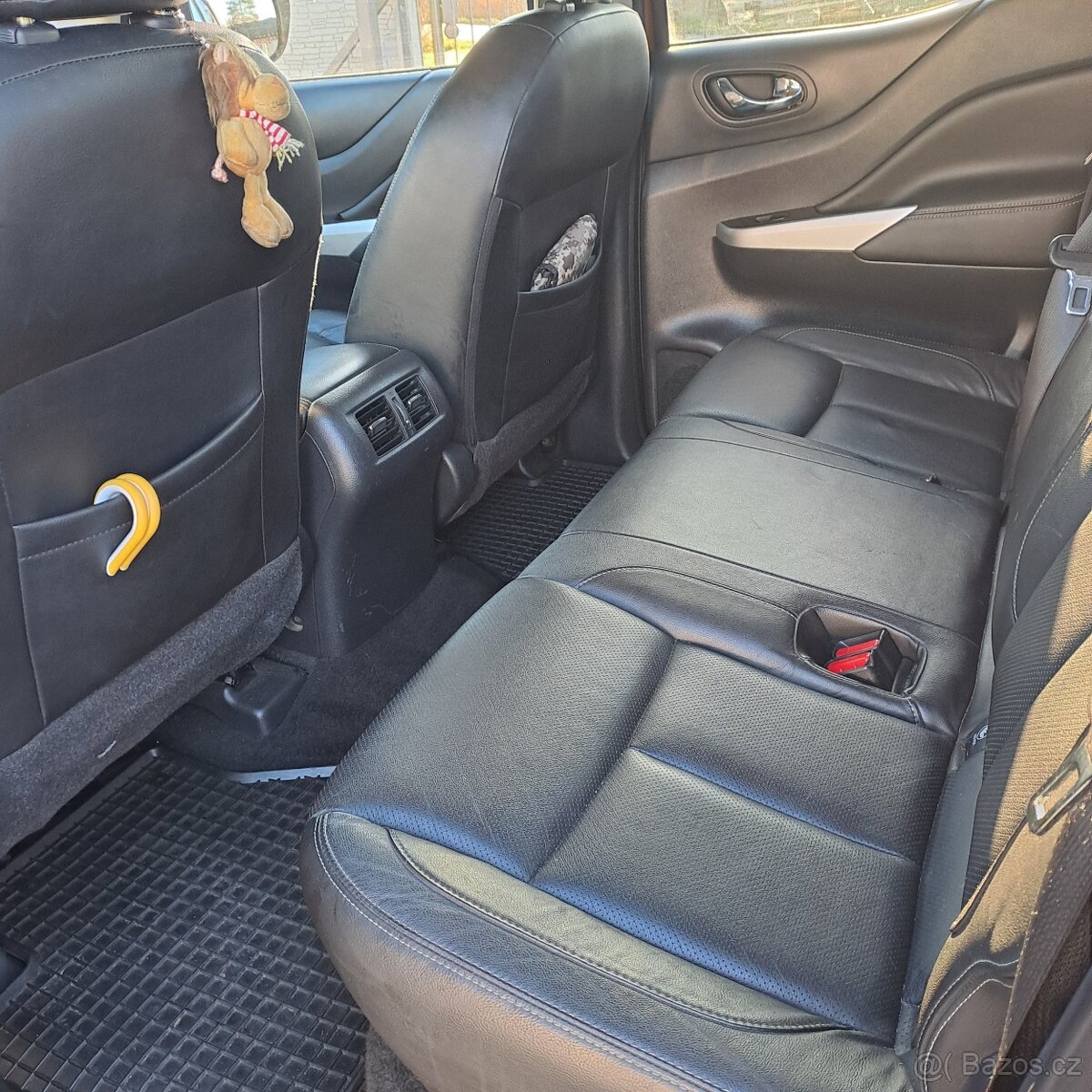 PRODÁM NISSAN NAVARA - 11