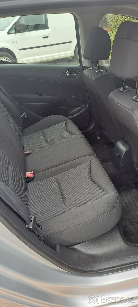 Peugeot 308 1.4i 70kW ČR 1.MAJ KLIMA - 11