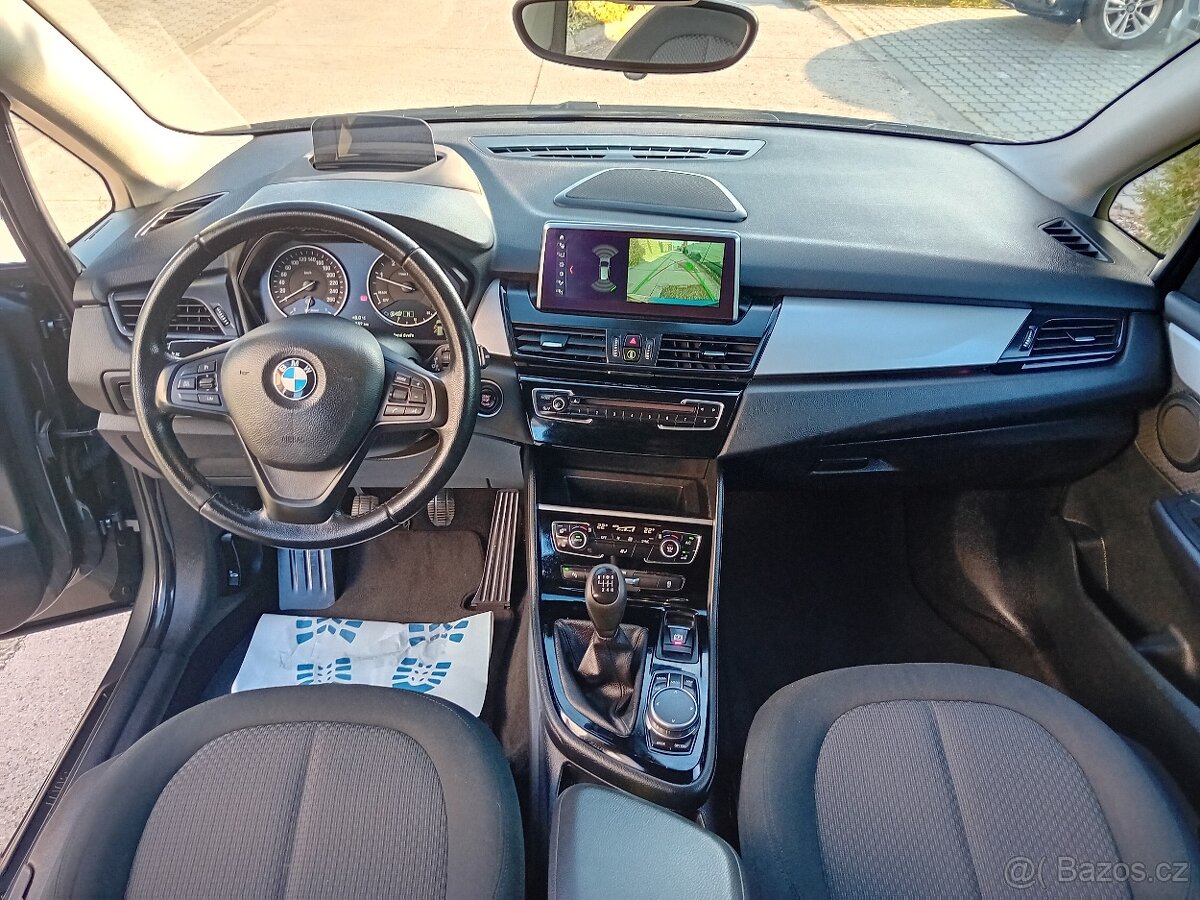 BMW Rad 2 Active Tourer 2 218d xDrive 2018 DPH - 11